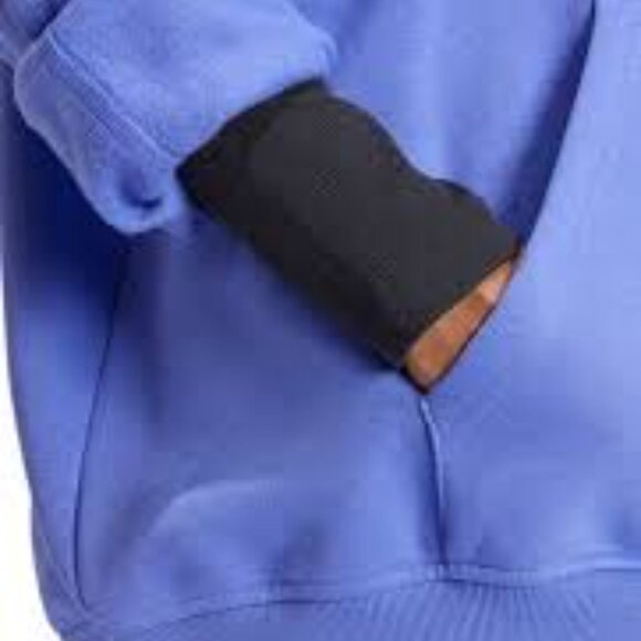 Adidas Original Oversized Hoodie - Picture 5 of 7